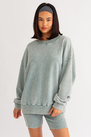 Washed Oversized Pullover sweatshirt