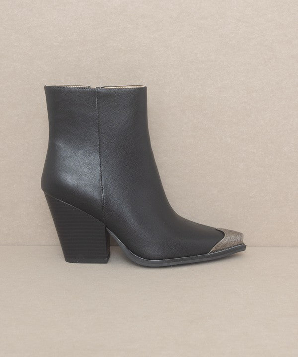 OASIS SOCIETY Zion - Bootie with Etched Metal Toe BLACK Boots