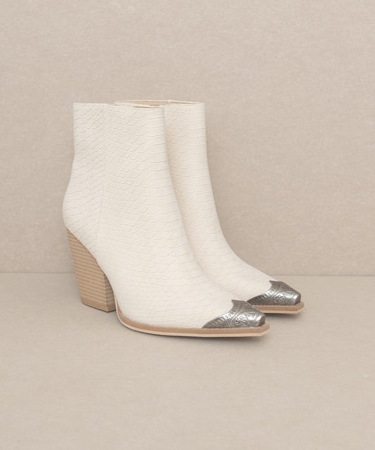 OASIS SOCIETY Zion - Bootie with Etched Metal Toe BEIGE Boots