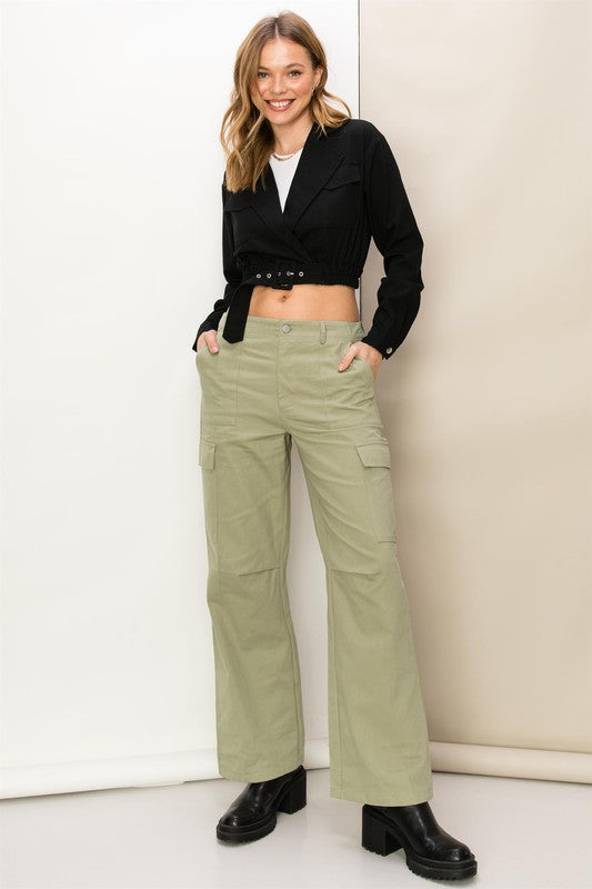 Weekend Chiller High Waist Cargo Pants Pants