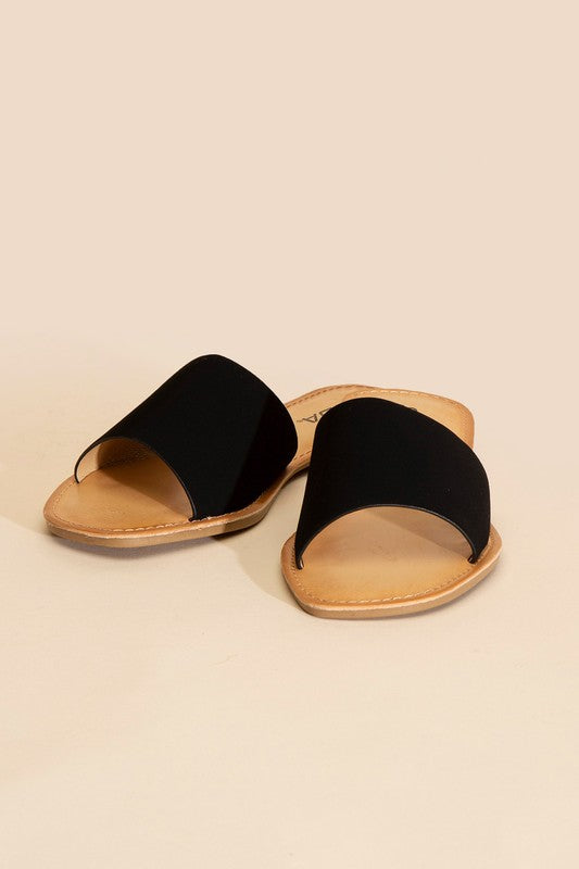 Flad Slide Sandals Sandals