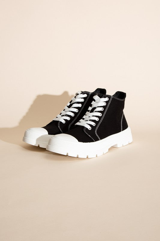 CRAYON-G LACE UP SNEAKERS BLACK