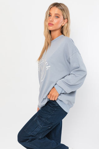 Smile Back Oversized Sweatshirt sweatshirt