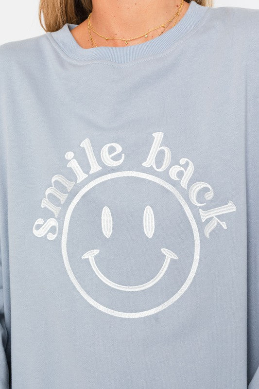 Smile Back Oversized Sweatshirt sweatshirt