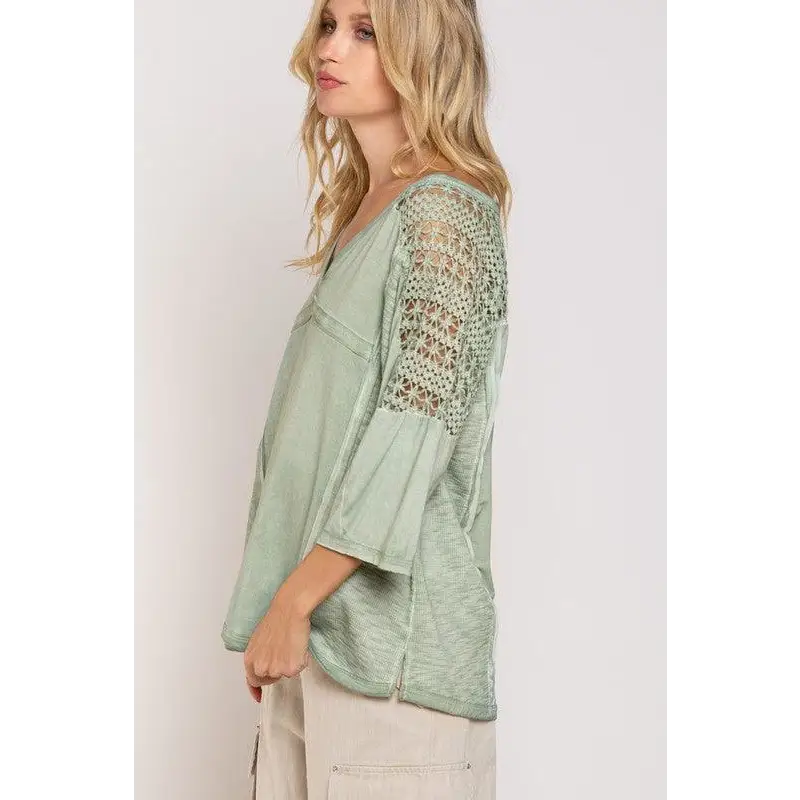 Feminine Boho Crochet Sleeve Top Top