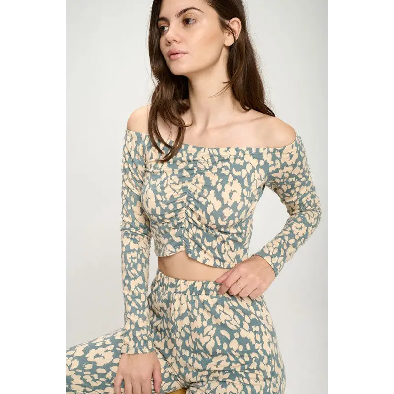 Jogger and Off shoulder top loung wear set leopard Set