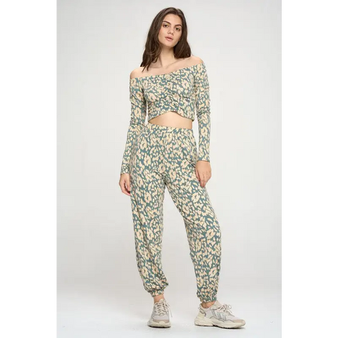 Jogger and Off shoulder top loung wear set leopard Set