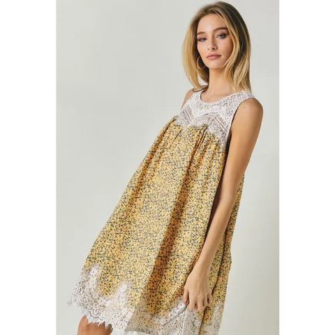 PRINTED ROUND NECK SLEEVELESS LACE TRIM MINI DRESS Dress